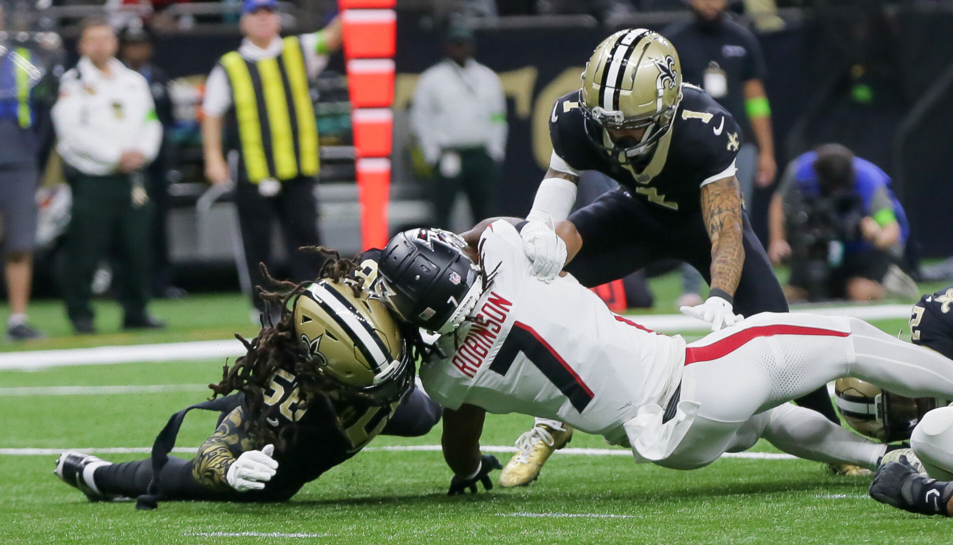 NO.saintsfalcons.010824.0422.jpg